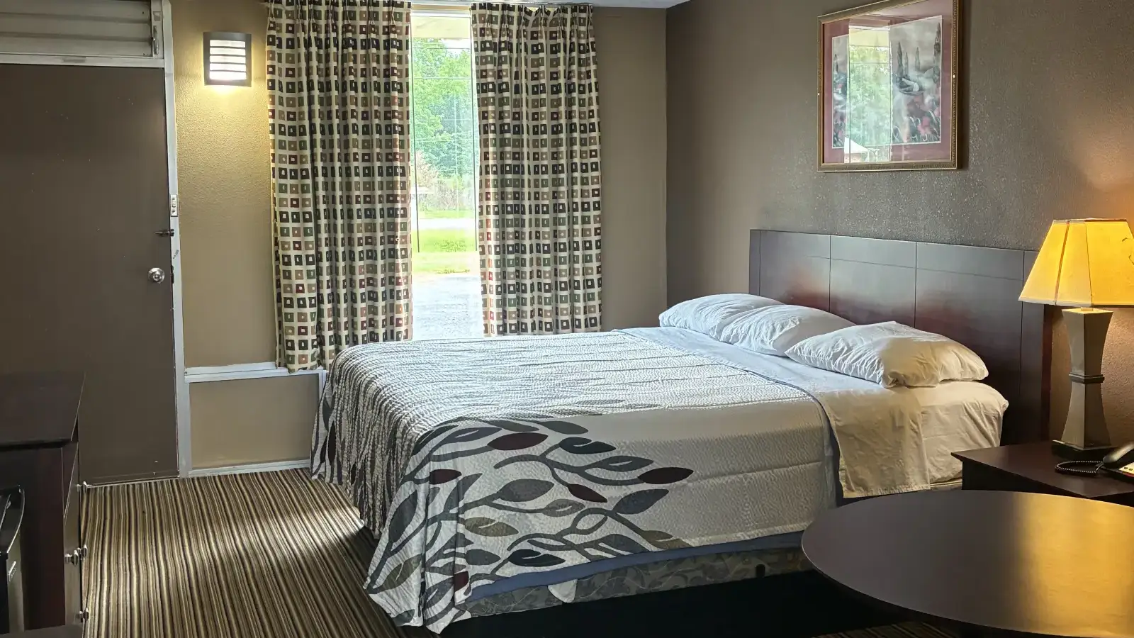 Accommodating Standard King Room